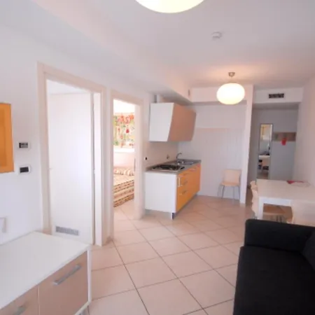 Seaview Delight - 2 Bedroom In Apartment Bibione