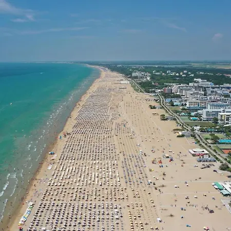Seaview Delight - 2 Bedroom In * Bibione