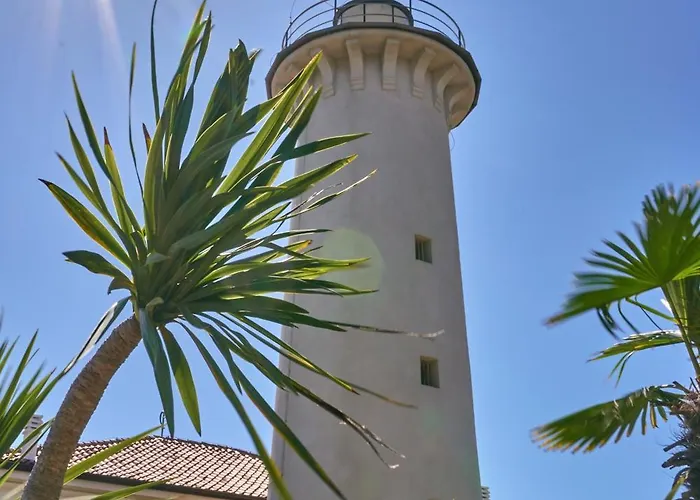 Seaview Delight - 2 Bedroom In Daire *